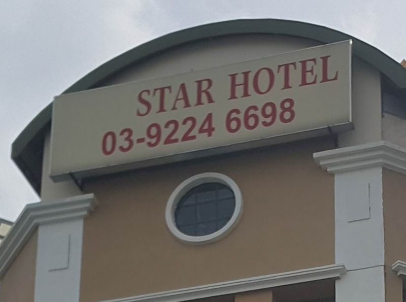 Oyo 89717 Budget Star Hotel Kuala Lumpur Bagian luar foto